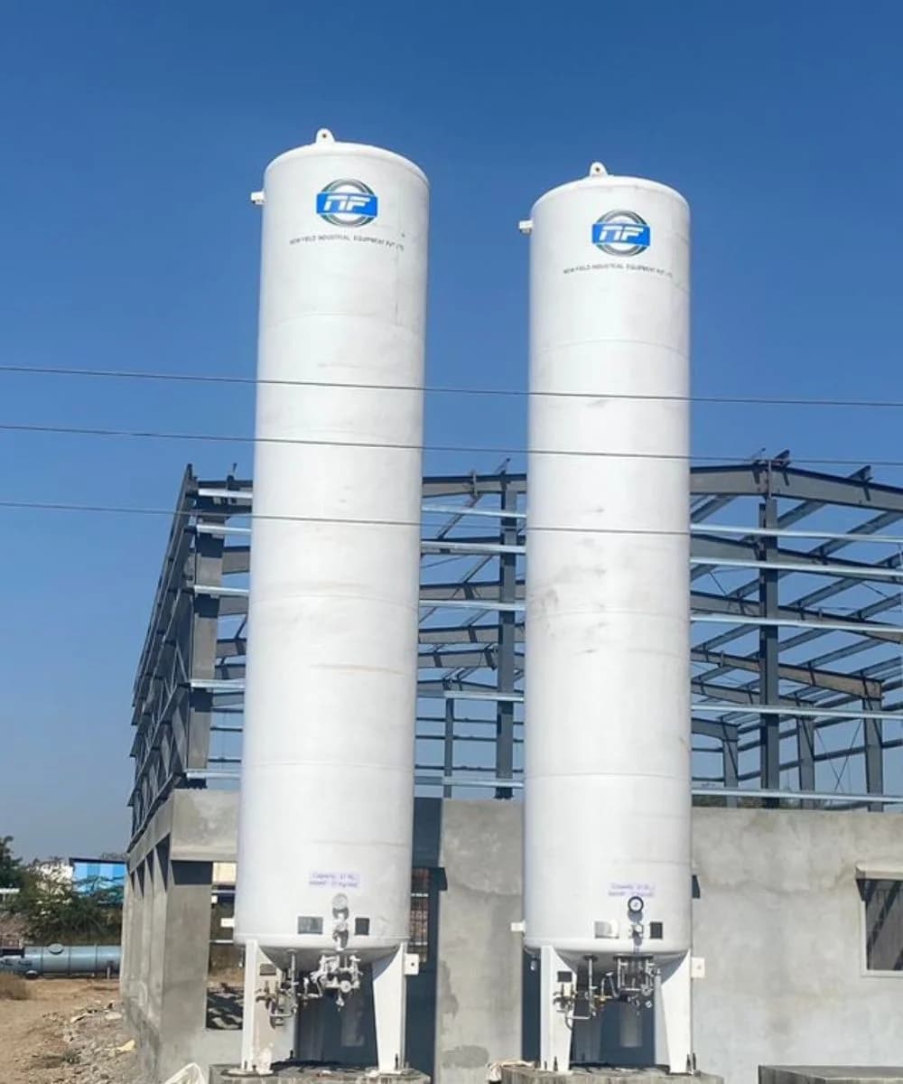 Dual Cryogenic Storage Tanks Installation